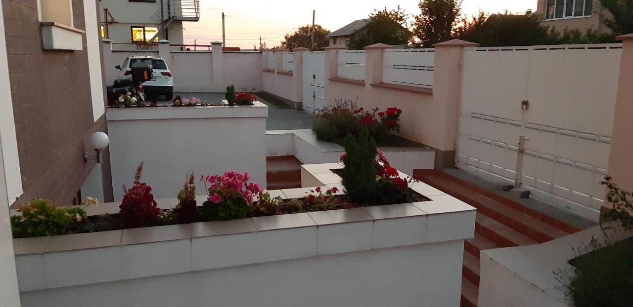 Vila Family Cricova Экстерьер фото